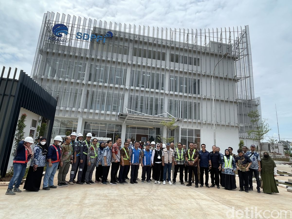 Gedung fasilitas Indonesia Digital Test House
