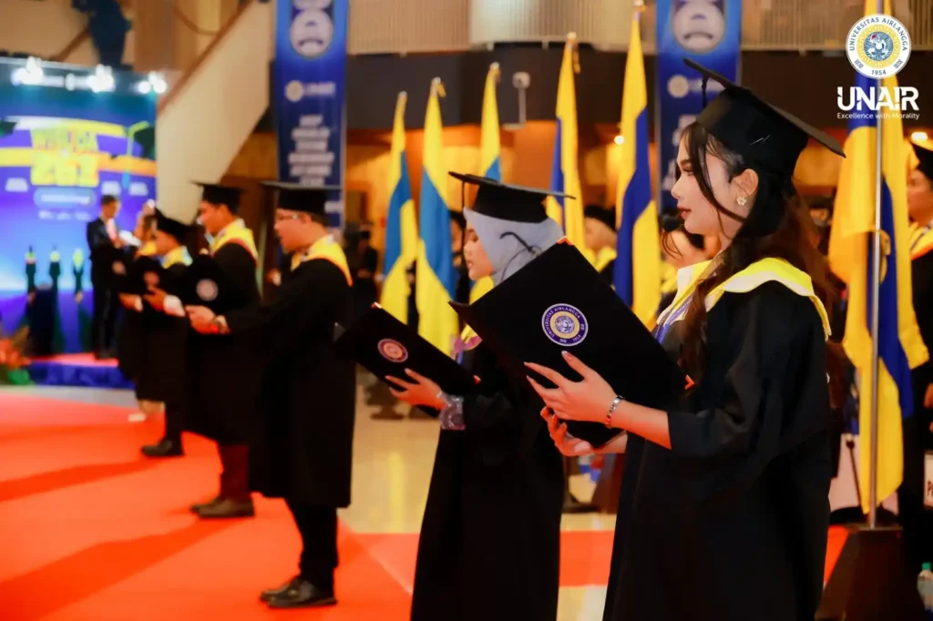 Wisuda Universitas Airlangga